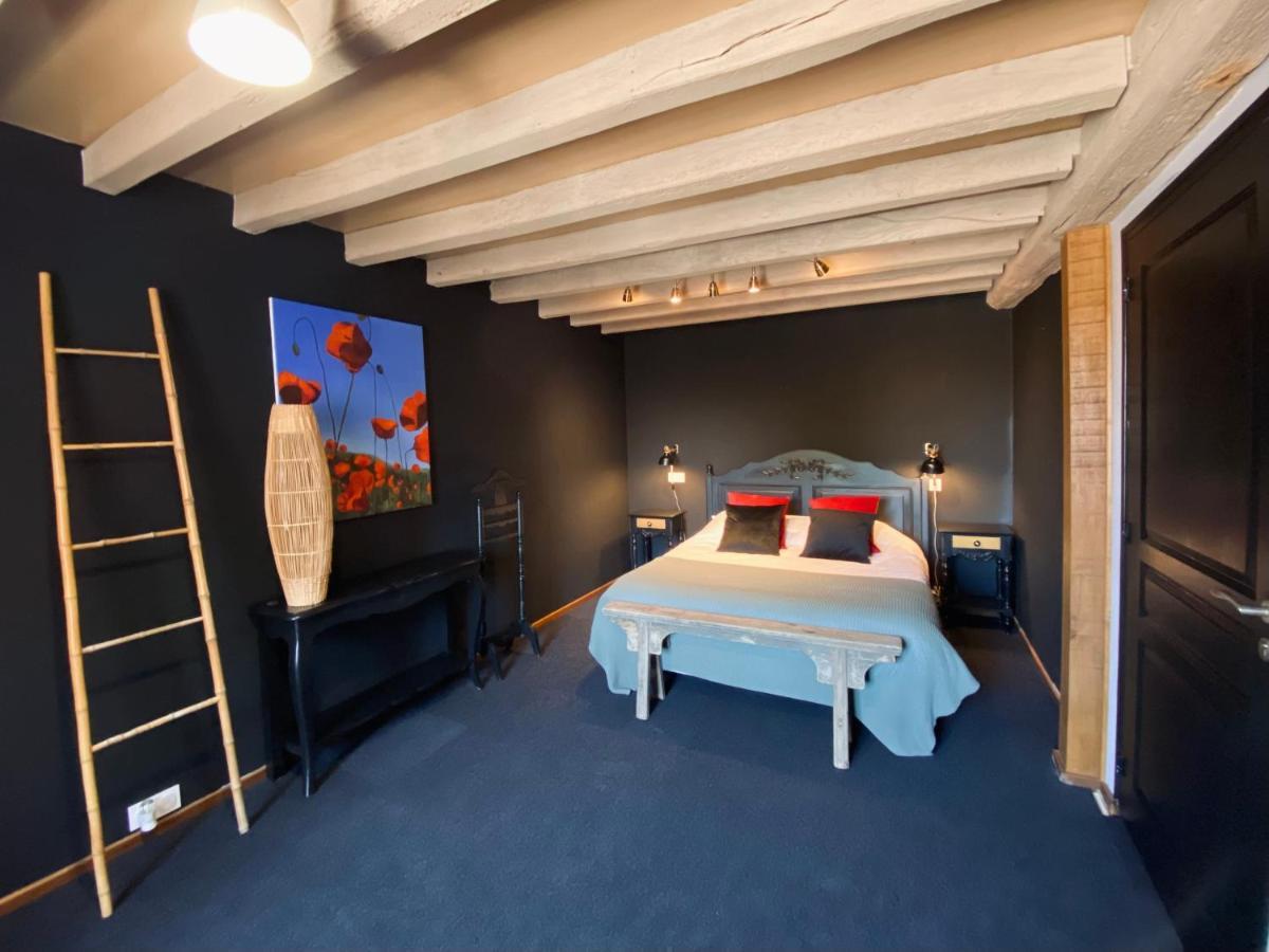 Moulin Le Fleurie Hotel Charenton-du-Cher Bagian luar foto